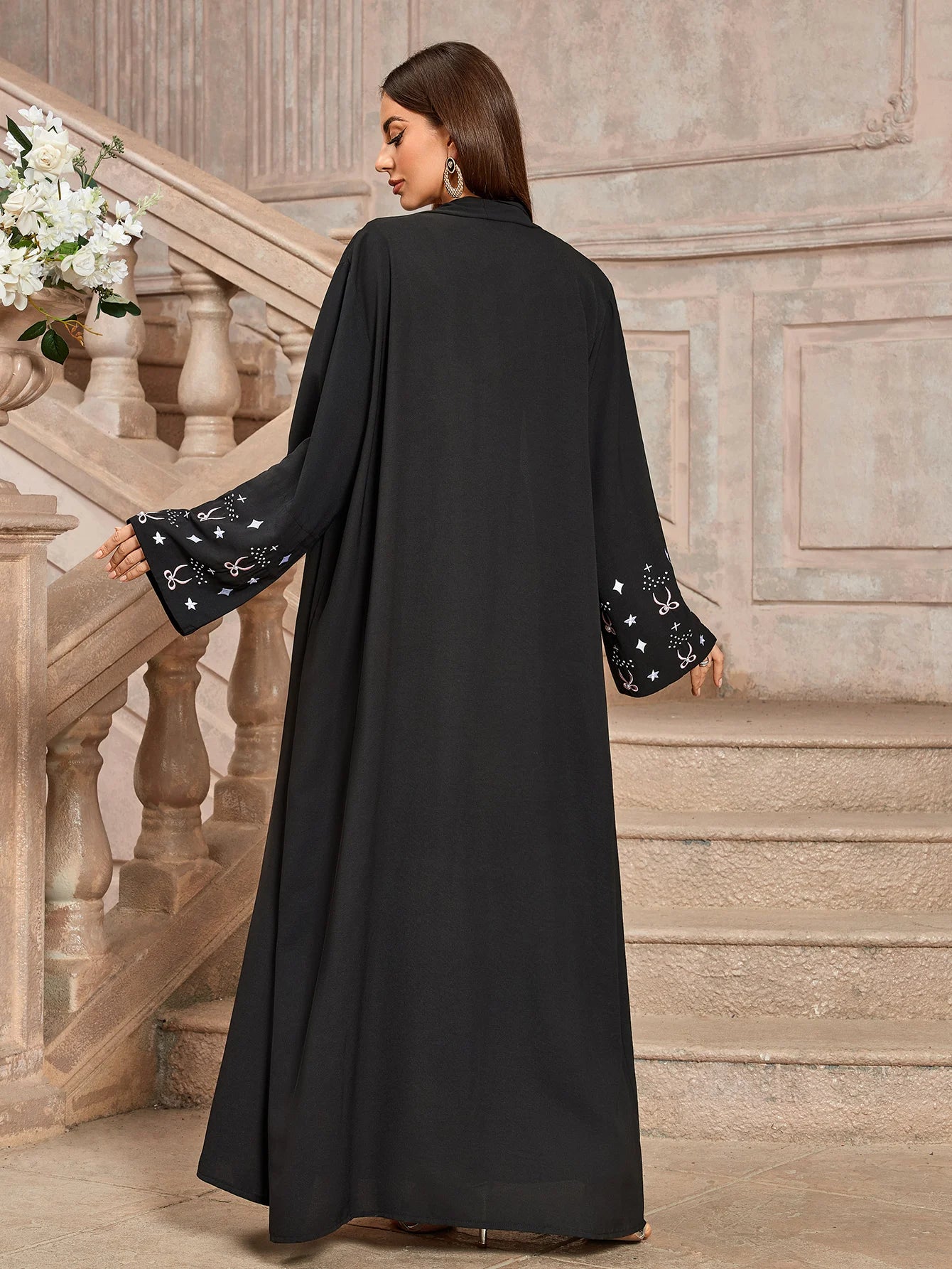 Aura Prestige Embroidered Abaya™